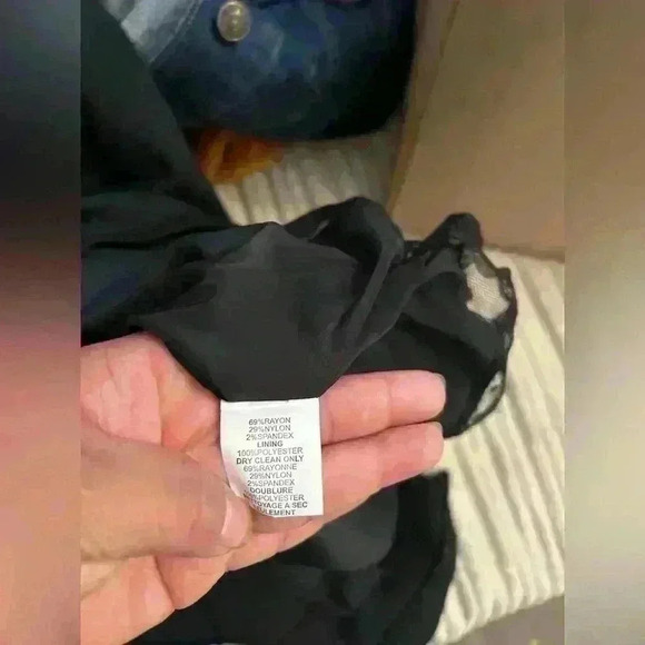 Trina Turk black color sleeveless mini dress size 12 - Picture 2 of 6